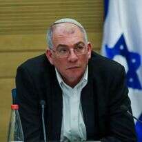 ניר אורבך. | אורן בן חקון ניר אורבך. | אורן בן חקון