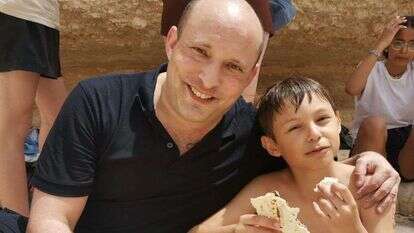 בנט בטיול משפחתי בדרום, השבוע. | מתוך דף הפייסבוק של נפתלי בנט