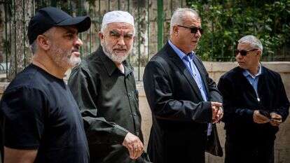 ראאד סלאח ונציגי ועדת המעקב. | יונתן זינדל/פלאש90