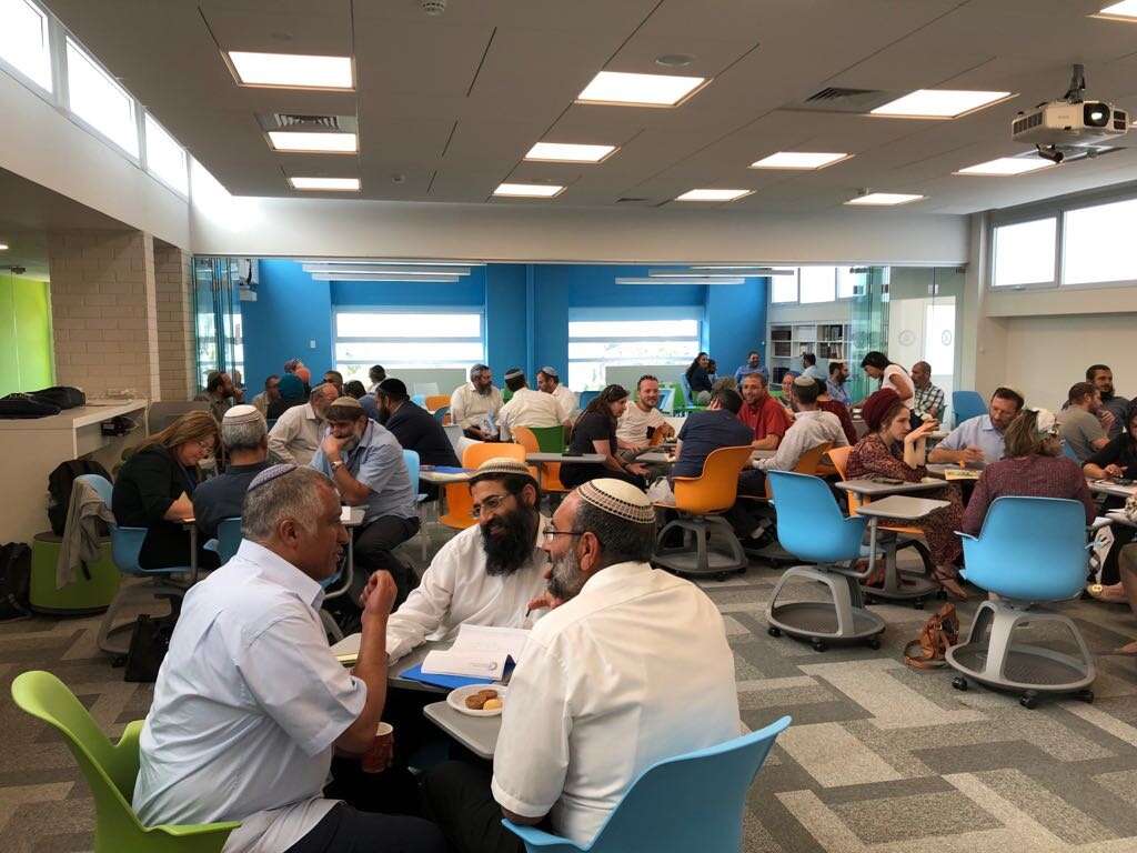 כנס מובילי תורת חיים במתחם אמית גוגיה רעננה.