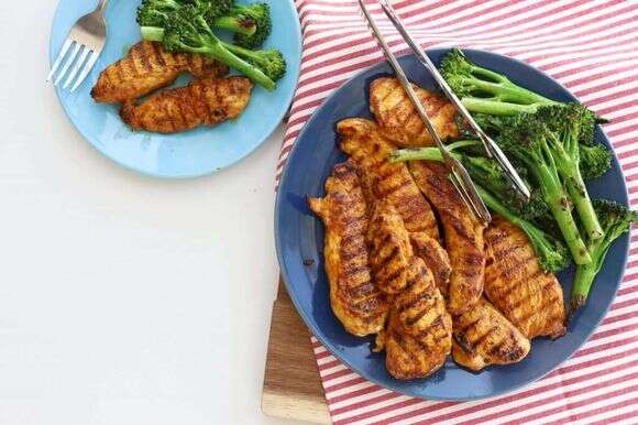 מרינדה ים תיכונית לחזה עוף או פרגיות על האש. | אפרת ליכטנשטט מרינדה ים תיכונית לחזה עוף או פרגיות על האש. | אפרת ליכטנשטט