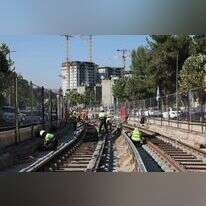 שלב הנחת המסילות של הרכבת הקלה בירושלים. | צוות תוכנית אב לתחבורה ירושלים שלב הנחת המסילות של הרכבת הקלה בירושלים. | צוות תוכנית אב לתחבורה ירושלים