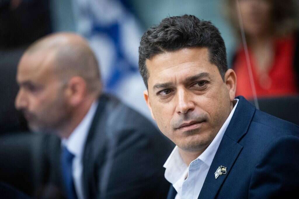 שיקלי בדיון הפרשתו. | יונתן זינדל - פלאש 90