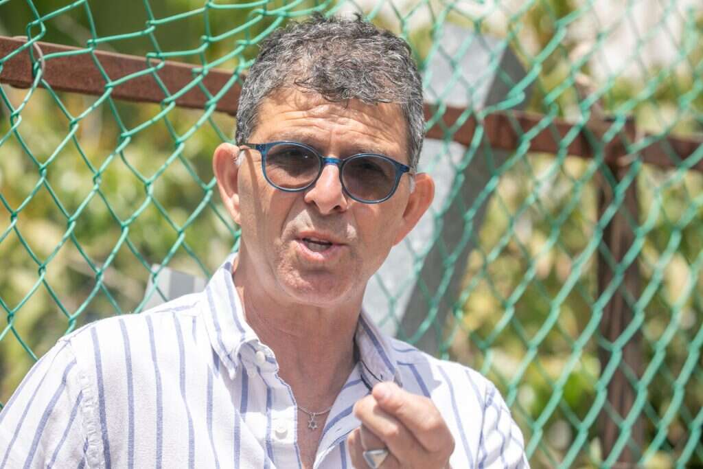 יהושע. | יוסי אלוני יהושע. | יוסי אלוני