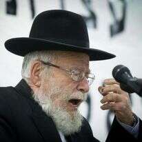 הרב דוב ליאור. | יונתן זינדל פלאש/90