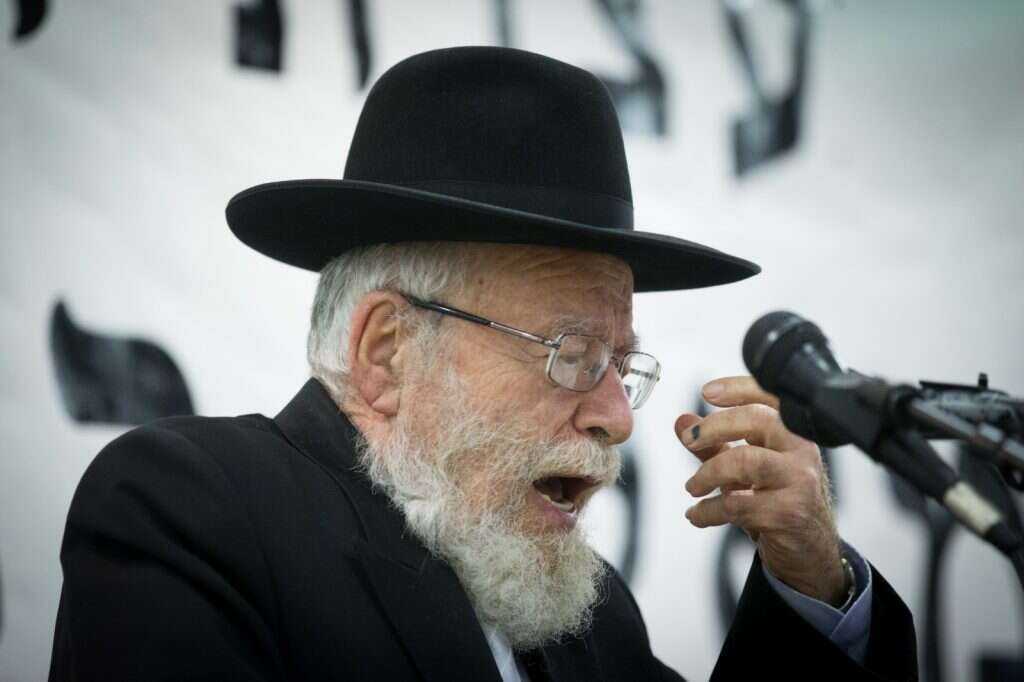 הרב דוב ליאור. | יונתן זינדל פלאש/90