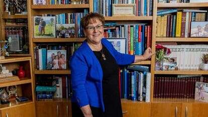 מרים פרץ. | נעמה שטרן