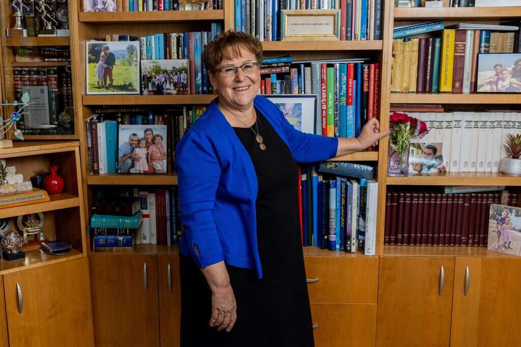 מרים פרץ. | נעמה שטרן מרים פרץ. | נעמה שטרן