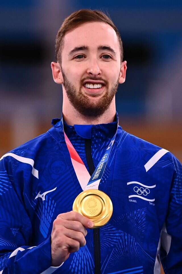 לא עוצר לרגע. רגע הזכייה בטוקיו. | AFP לא עוצר לרגע. רגע הזכייה בטוקיו. | AFP