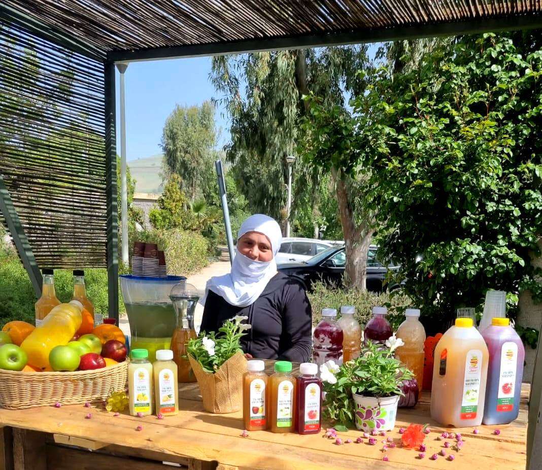 שוק איכרים ע"ז - איז מרקט. | תיירות עין זיוון