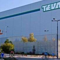 מפעל "טבע" בישראל. | EPA