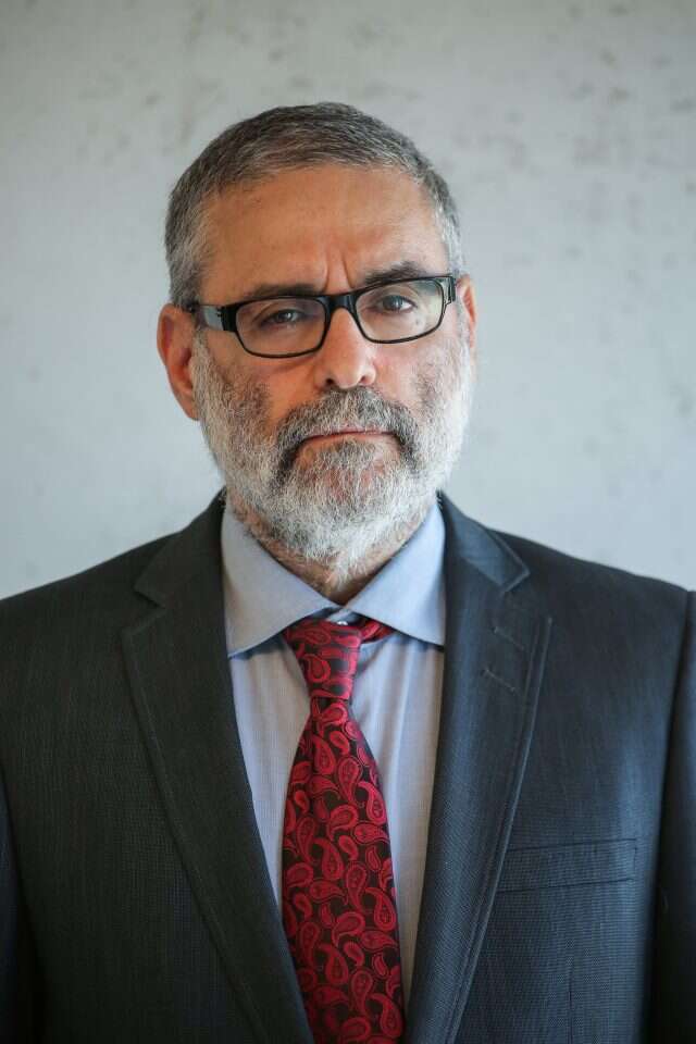 מרדכי ציבין. | אבישג שאר-ישוב