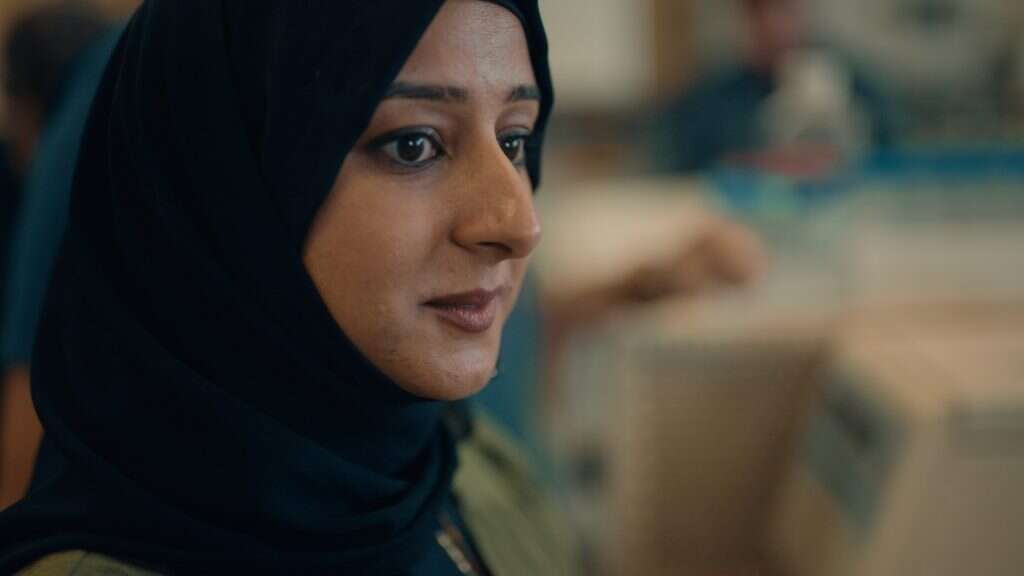 הופתעה מהמגוון האנושי. אימתיאז אלשרבי. | JACOB FILMS