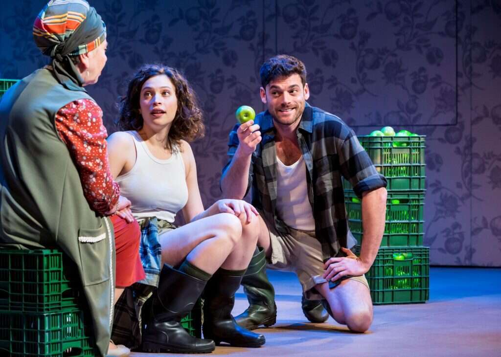 תפוחים מן המדבר. | כפיר בלוטין