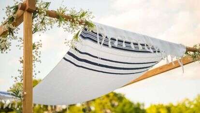 חופה. | שאטרסטוק