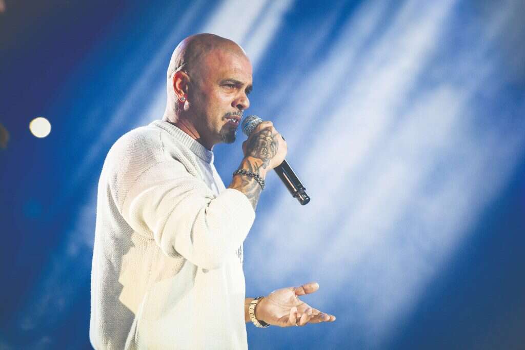 אייל גולן. | אריה לייב אברמס