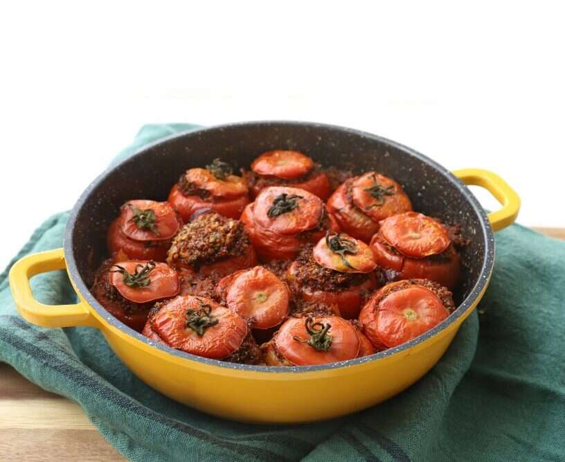 עגבניות ממולאות בקינואה. | אפרת ליכטנשטט