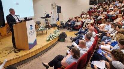 השר ניצן הורוביץ בכנס