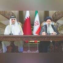 האמיר תמים א־ת'אני עם נשיא איראן אברהים ראיסי, בשבוע שעבר בטהרן. | EPA