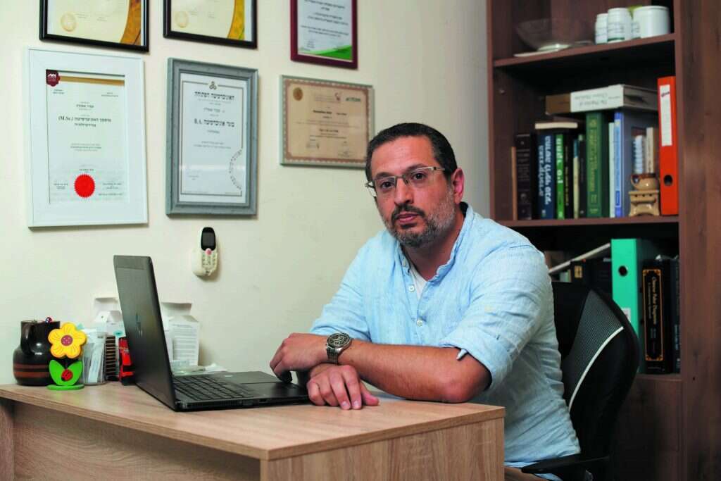 עמיר אסולין. | שריה דיאמנט