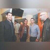 משה קלוגהפט, עמית סגל, עקיבא נוביק ואריאל שנבל בחגיגות גיליון המאה למוסף מוצש, 2013 | מרים צחי