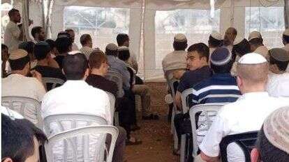 מאהל המחאה פתאום קם העם. | באדיבות המצלם