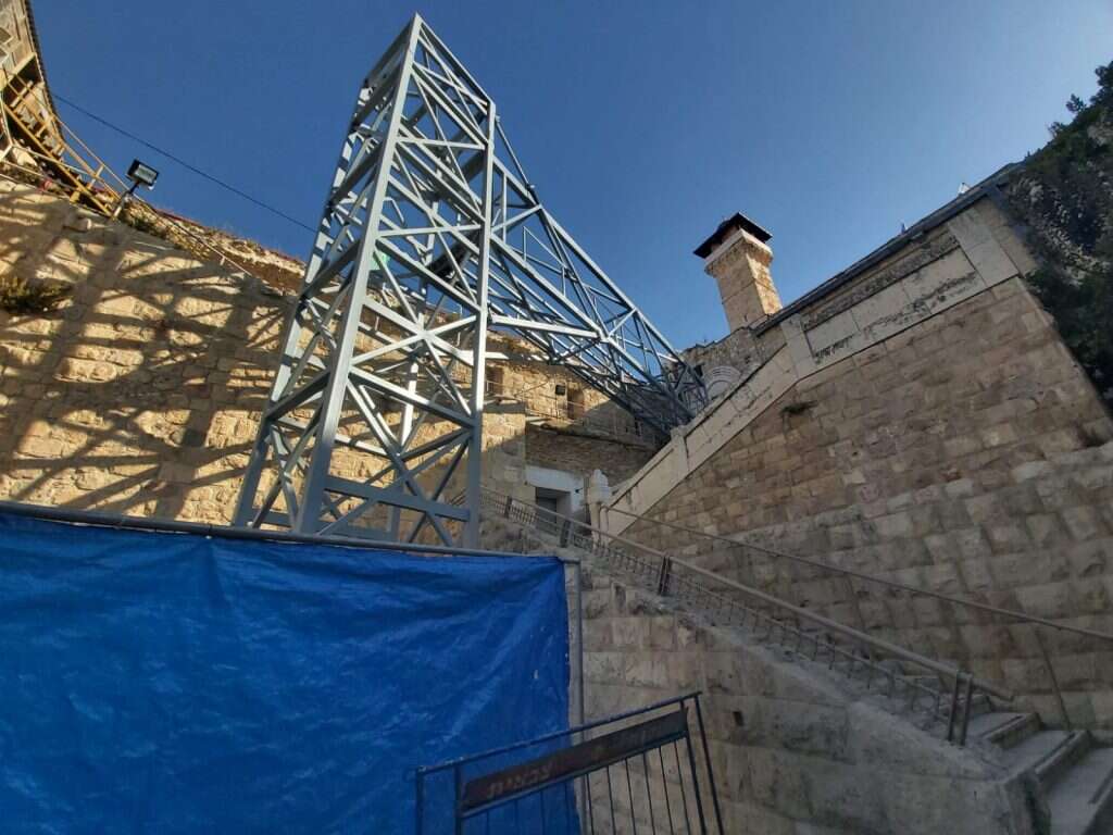 עבודות הקמת המעלית במערת המכפלה, ארכיון | ציפי שליסל/TPS