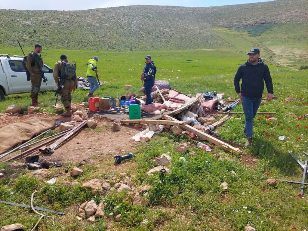 בנייה פלסטינית לא חוקית בשטחי המועצה. | מחלקת ביטחון מוא''ז בקעת הירדן