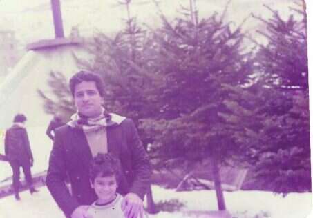 בעקבות תפיסת המרגל הישראלי, השם "כהן" הפך לכינוי גנאי בלבנון. אביו של כהן, חיים חי, ואחד מאחיו. | מתוך האוסף המשפחתי בעקבות תפיסת המרגל הישראלי, השם "כהן" הפך לכינוי גנאי בלבנון. אביו של כהן, חיים חי, ואחד מאחיו. | מתוך האוסף המשפחתי