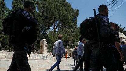 יהודים עולים להר הבית, החודש. | EPA