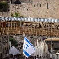 יהודים עולים להר הבית ביום ירושלים. | יונתן זינדל/פלאש90