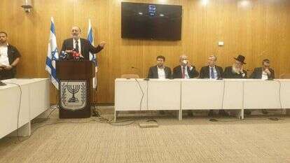 ראשי האופוזיציה בהודעה לתקשורת. | עטרה גרמן