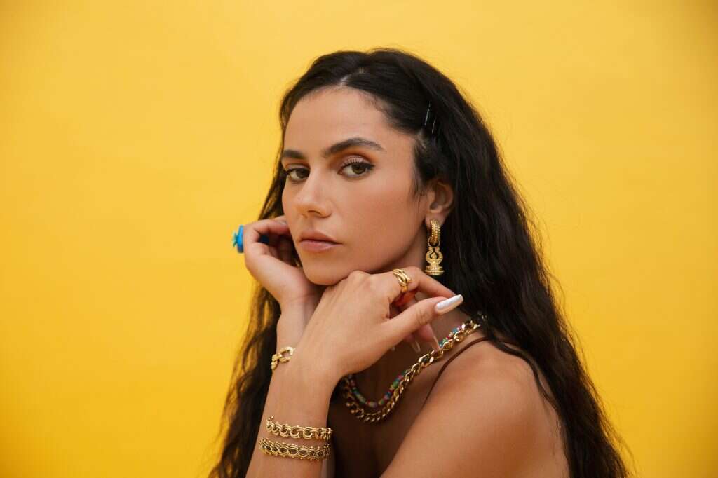 יסמין מועלם. | רותם לבל