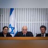 השופט קרא בנאום הפרידה. | יונתן זינדל, פלאש 90