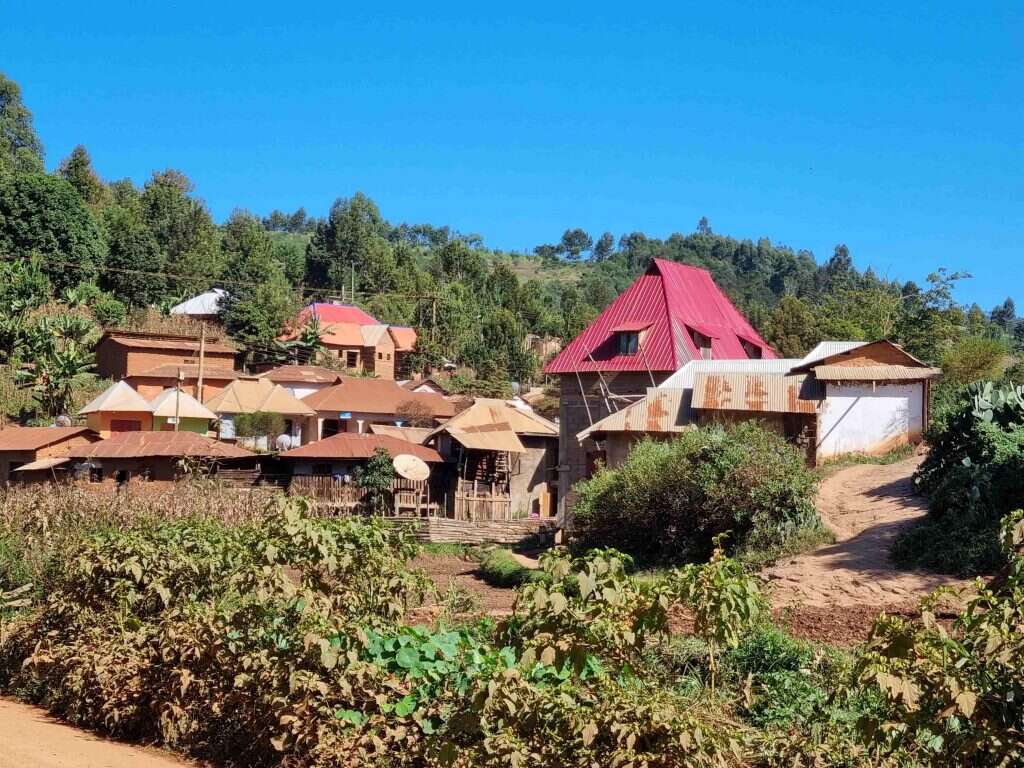 "ההורים הבינו מה אנחנו עוים פה, ואת המסר שאנחנו מנסים להעביר להם בכל שהותנו כאן". מקוסה. | מיכאל טוכפלד