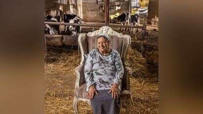 אסתר מדר. | ברוך גרינברג