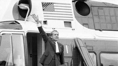 ניקסון נפרד מהבית הלבן, אחרי התפטרותו. | איי.פי