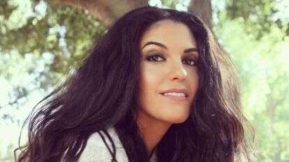 מאיה בואנוס. | שיר אברמוב מאיה בואנוס. | שיר אברמוב