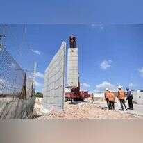 העבודות להקמת גדר התפר. קרדיט: אגף דוברות והסברה במשרד הביטחון