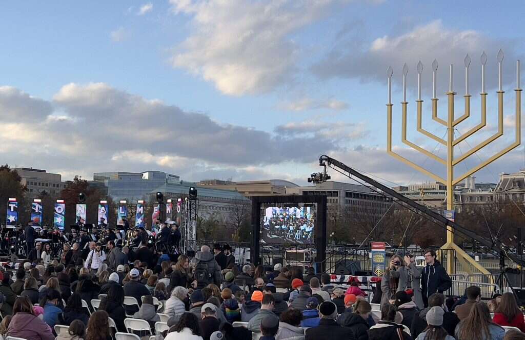 טקס חג החנוכה מול הבית הלבן. | AFP
