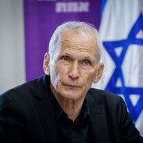 עמר בר לב. | אוליבייה פיטוסי, פלאש90