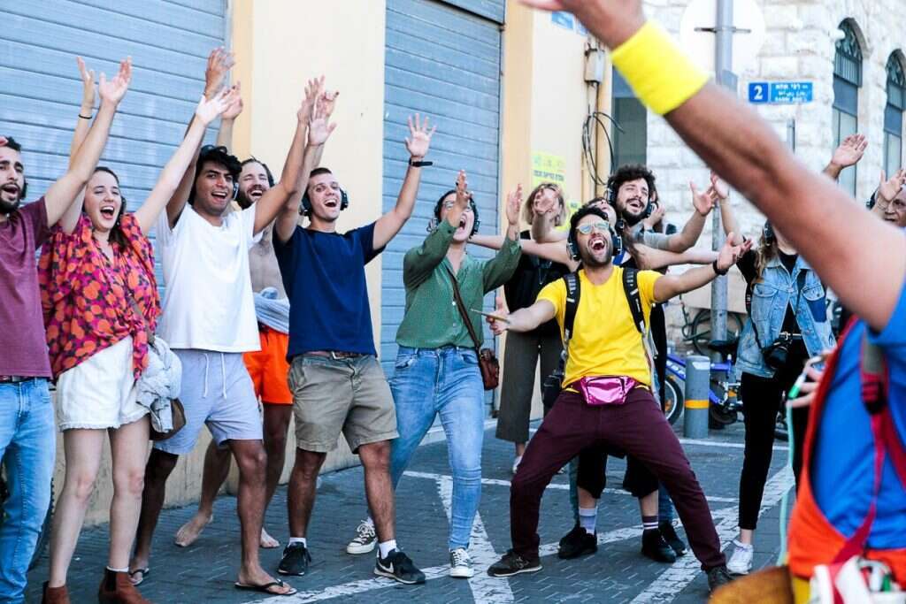 אנדללוזו. | ניב סמיטליין