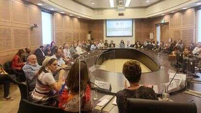 מפגש ההקמה של קואליציית הארגונים הדתיים לבריאות הנפש בכנסת.