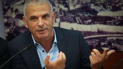 כחלון. | פלאש 90