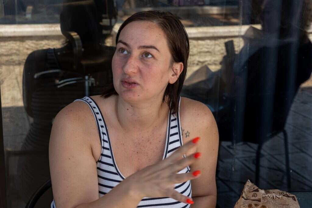 אילנה. | יוסי אלוני