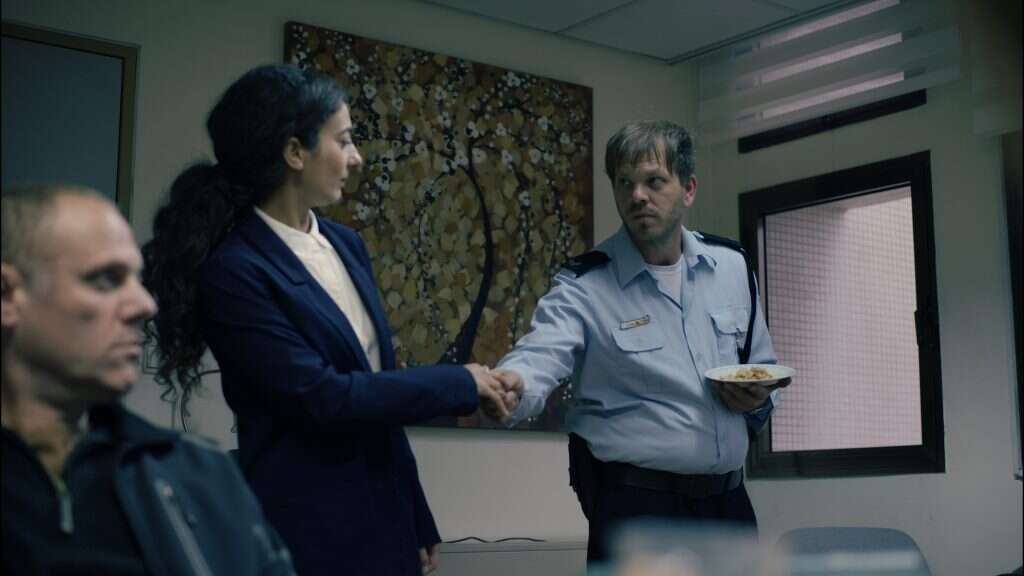 "כואב לשחק אדם שלא אכפת לו". ברנע בסדרה. | רואי רוט, באדיבות כאן 11