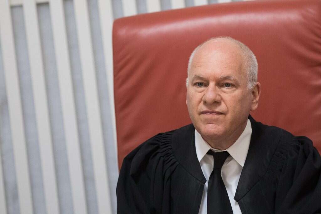 עוזי פוגלמן. | יונתן זינדל, פלאש 90