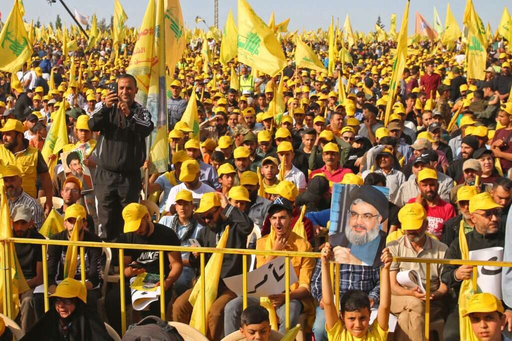 אמצעי לחימה של חזבאללה. | AFP