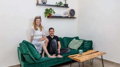 משפחת אטינגר, נחלאות. | נעמה שטרן