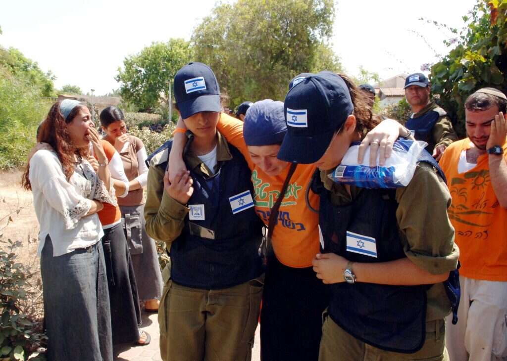 מכה ששלחה את המגורשים לחשוב על אידאולוגיה חלופית. נווה־דקלים, י"ג באב תשס"ה. | משה מילנר, לע"מ